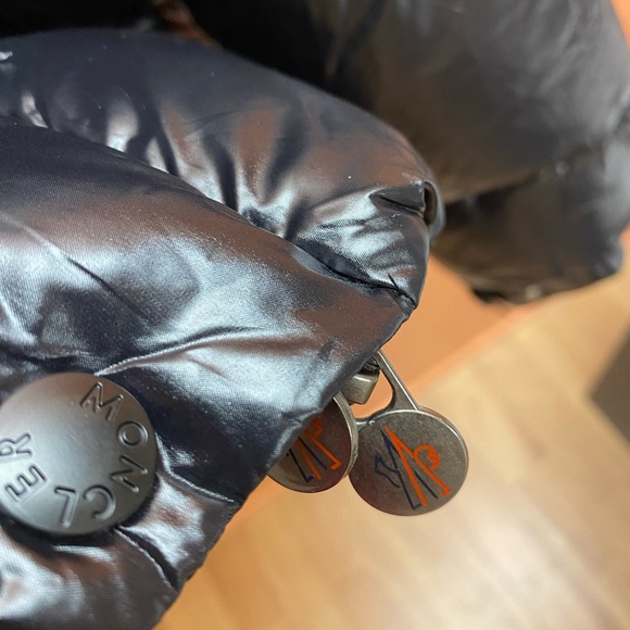 Moncler Coat/Jacket - Picture 5 of 6